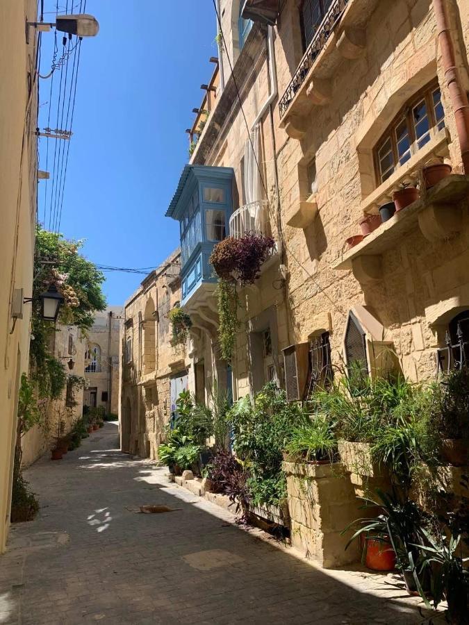 House Of Character In Historical Rabat Apartment Exterior photo