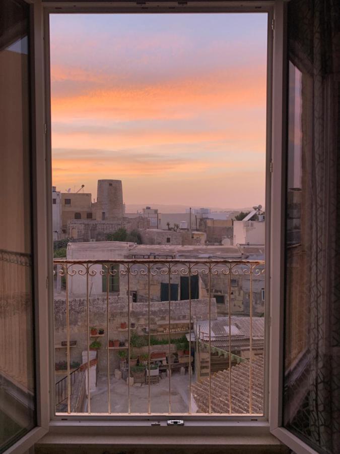 House Of Character In Historical Rabat Apartment Exterior photo